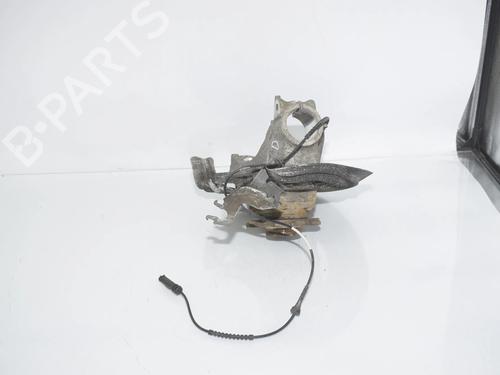 Used Right front steering knuckle Right front steering knuckle 38329481 38329481