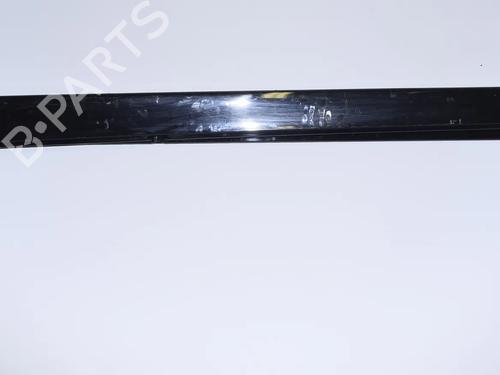Venstre sidekjole Venstre sidekjole BMW 5 (F10) 520 d (184 hp) 34084161 34084161