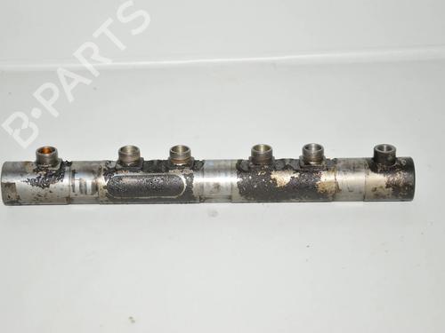 Used Injection rail Injection rail BMW 5 (E60) 520 d (177 hp) 34077732 34077732