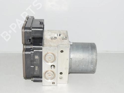 Used ABS pump ABS pump MERCEDES-BENZ S-CLASS (W222, V222, X222) S 350 BlueTEC / d (222.132, 222.032, 222.123) (258 hp) 34085495 34085495