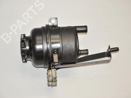 power-steering-reservoir-bmw-5-e60-2001-2002-2003-2004-2005-2006-2007-2008-2009-2010-34088488 main image