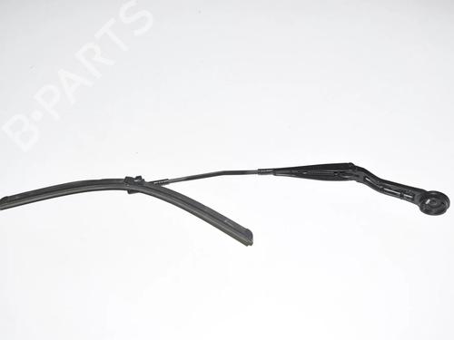 front-windshield-wiper-arm-bmw-i3-i01-2013-34069597 main image
