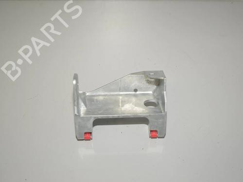 sttte-bmw-1-f40-2019-34083731 main image