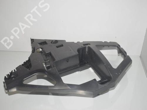 Kofangerbeslag bag Kofangerbeslag bag BMW 2 Active Tourer (F45) 225 i (231 hp) 34083340 34083340