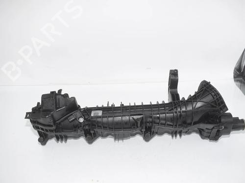Used Intake manifold Intake manifold 39193801 39193801