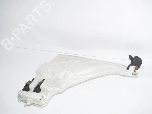 Used Windscreen washer tank Windscreen washer tank 38539882 38539882