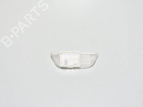 interior-roof-light-bmw-6-gran-turismo-g32-2017-34075311 main image