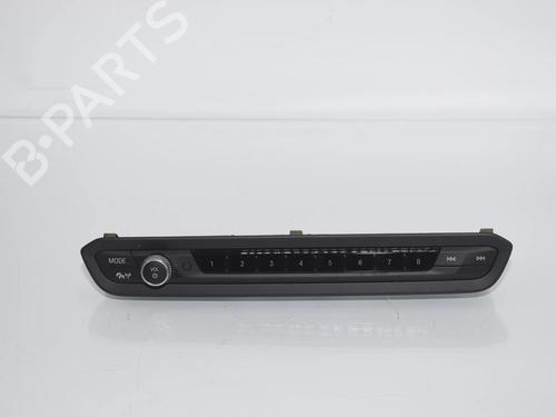 switch-bmw-3-touring-g21-g81-2019-34076097 main image