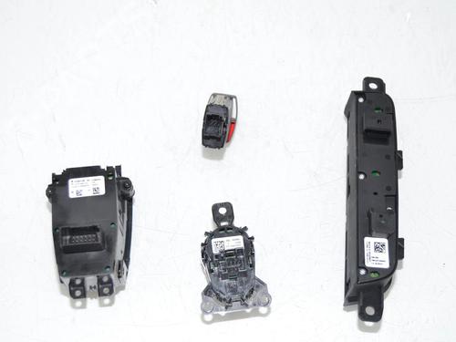Switch BMW X3 (F25) xDrive 20 d | BP38252435I30  - Image 5