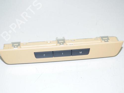 switch-bmw-5-touring-f11-2009-2010-2011-2012-2013-2014-2015-2016-2017-34078502 main image