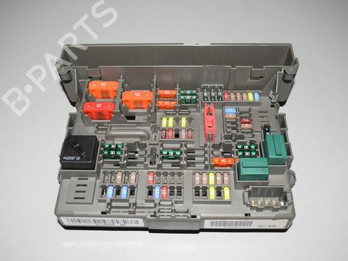 Used Fuse box Fuse box BMW 3 Touring (E91) 320 d (184 hp) 34078842 34078842