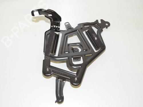 Støtte Støtte BMW 1 (F40) 118 d (150 hp) 34072542 34072542