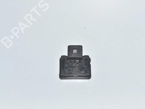 Used Electronic sensor Electronic sensor BMW 5 (G30, F90) 530 i (252 hp) 34083091 34083091