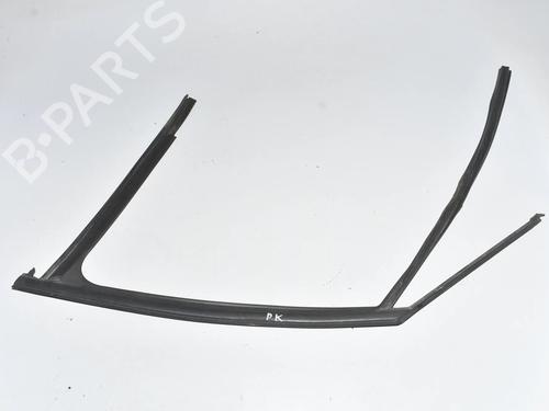 Used Rubber door seal Rubber door seal BMW 2 Gran Tourer (F46) 218 d xDrive (150 hp) 34084566 34084566