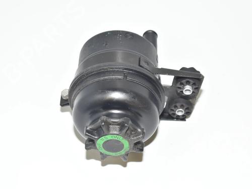 Used Power steering reservoir Power steering reservoir BMW 3 (E90) 320 i (163 hp) 34068477 34068477