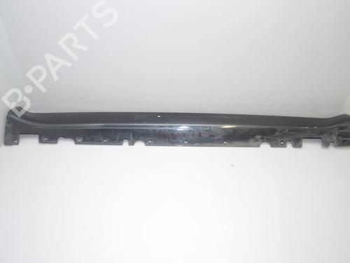 right-sideskirt-bmw-x5-e70-2006-2007-2008-2009-2010-2011-2012-2013-34073439 main image