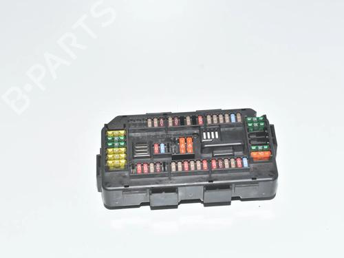 fuse-box-bmw-3-f30-f80-2011-2012-2013-2014-2015-2016-2017-2018-34075521 main image