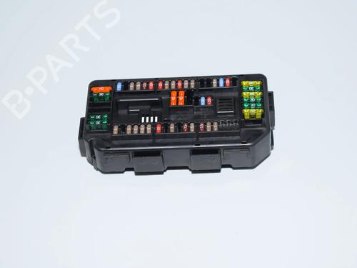 fuse-box-bmw-3-f30-f80-2011-2012-2013-2014-2015-2016-2017-2018-34068595 main image
