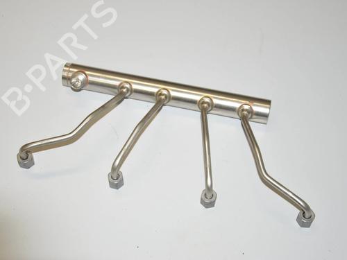 Used Injection rail Injection rail BMW 3 (F30, F80) 328 i xDrive (245 hp) 34080379 34080379