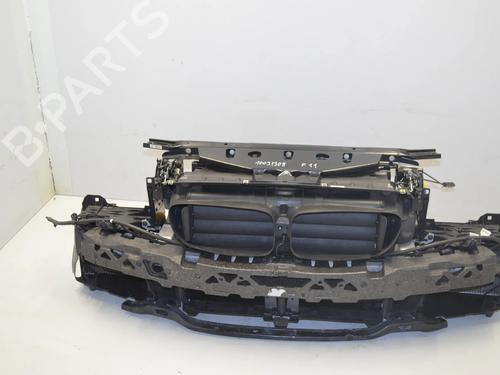 Frontplade/Frontkurv Frontplade/Frontkurv BMW 5 Touring (F11) M 550 d xDrive (381 hp) 34072631 34072631