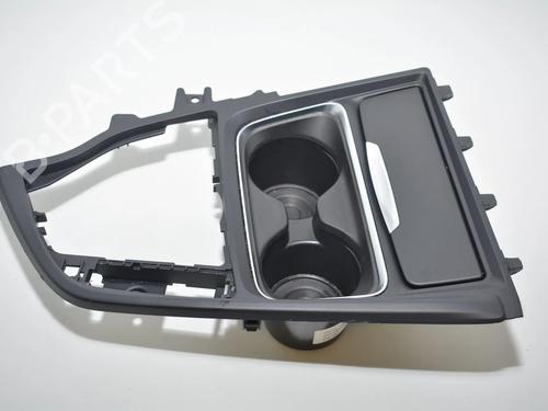 Used Cup/Object holder Cup/Object holder BMW 3 (F30, F80) 330 d xDrive (258 hp) 34075149 34075149