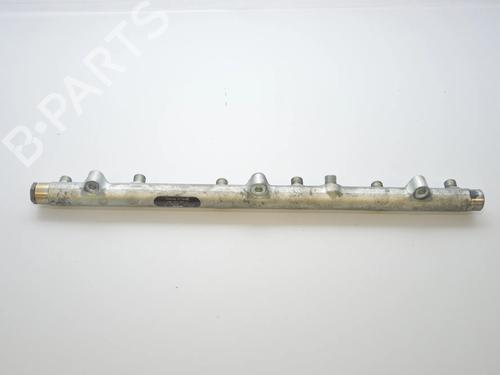 injection-rail-bmw-5-touring-e39-1996-1997-1998-1999-2000-2001-2002-2003-2004-34084763 main image