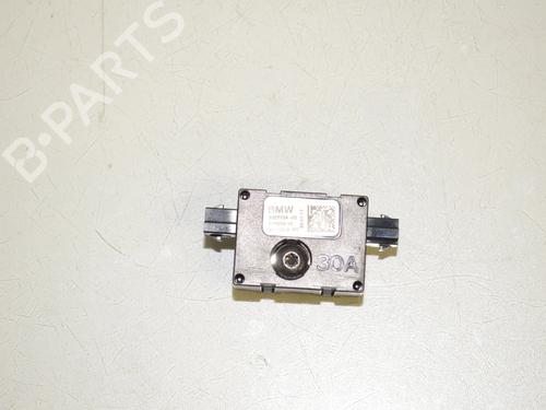 antennabase-bmw-5-g30-f90-2016-34084756 main image