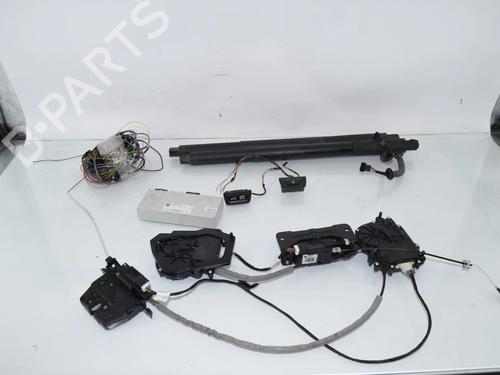 Used Electronic module Electronic module BMW 5 Gran Turismo (F07) 535 d xDrive (313 hp) 34217143 34217143