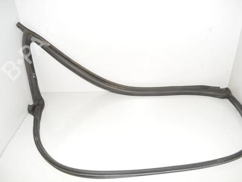 Used Rubber door seal Rubber door seal TESLA MODEL 3 (5YJ3) EV (283 hp) 34088026 34088026