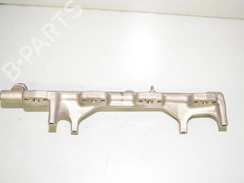 Used Injection rail Injection rail BMW 2 Convertible (F23) 220 i (184 hp) 34080313 34080313