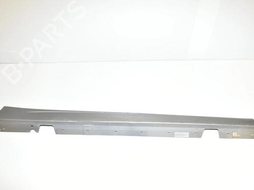 Used Right sideskirt Right sideskirt BMW 3 (E90) 318 d (143 hp) 34096233 34096233