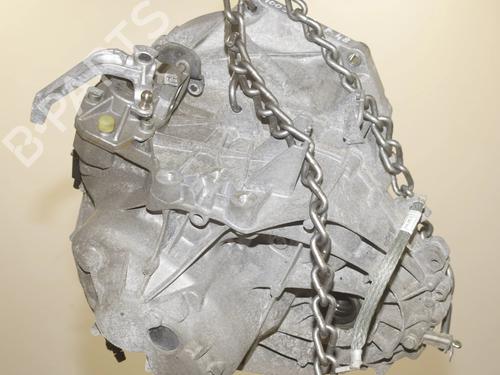 Used Gearbox Gearbox BMW X1 (F48) sDrive 18 i (140 hp) 39688639 39688639