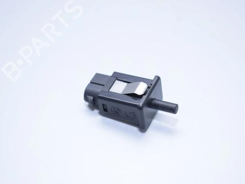 switch-bmw-5-touring-e39-1996-1997-1998-1999-2000-2001-2002-2003-2004-34075114 main image