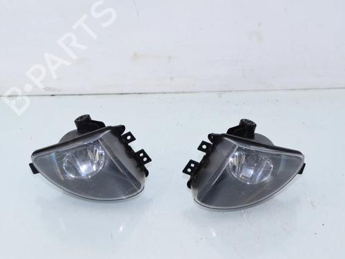 Used Right front fog light Right front fog light 36852776 36852776