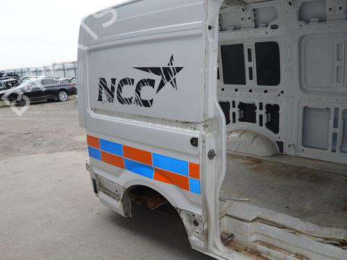 Bagstkærm Højre Bagstkærm Højre VW CRAFTER Van (SY_, SX_) 2.0 TDI FWD (SYB, SYC, SYD) (177 hp) 36205760 36205760