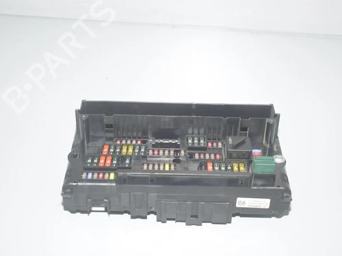 Used Fuse box Fuse box BMW 5 Touring (F11) 530 d xDrive (258 hp) 34067455 34067455
