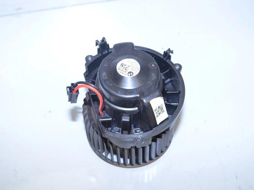 Used Heater blower motor Heater blower motor BMW X1 (F48) xDrive 18 d (150 hp) 34084824 34084824