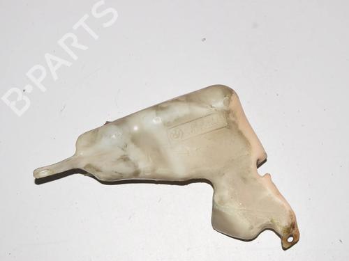 windscreen-washer-tank-bmw-5-e39-1995-1996-1997-1998-1999-2000-2001-2002-2003-34083787 main image
