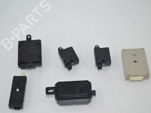 Antenne/Base BMW i3 (I01) s Electric | BP34067206C140  - Image 8