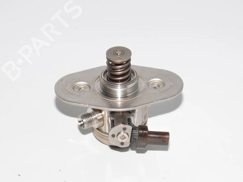Used Fuel pump Fuel pump BMW 4 Gran Coupe (F36) 430 i (252 hp) 34071458 34071458