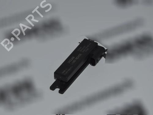 antennabase-land-rover-range-rover-evoque-l538-2011-2012-2013-2014-2015-2016-2017-2018-2019-34074345 main image