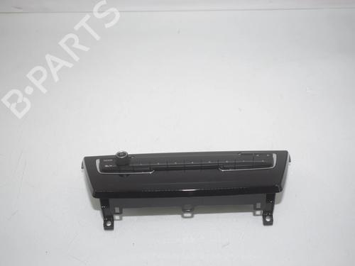 switch-bmw-2-active-tourer-f45-2013-2014-2015-2016-2017-2018-2019-2020-2021-39735488 main image