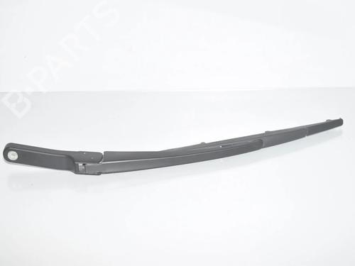 Used Rear windshield wiper arm Rear windshield wiper arm 34071841 34071841