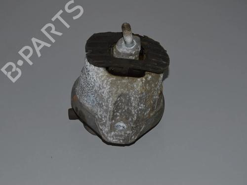 Used Engine mount Engine mount BMW 5 (E60) 530 d (235 hp) 34070279 34070279