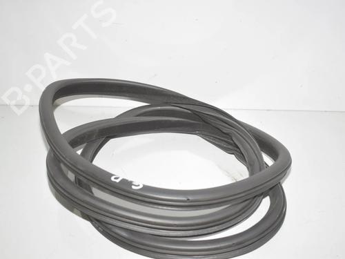 Gummiliste Gummiliste BMW 5 Touring (F11) 530 d xDrive (258 hp) 34097416 34097416