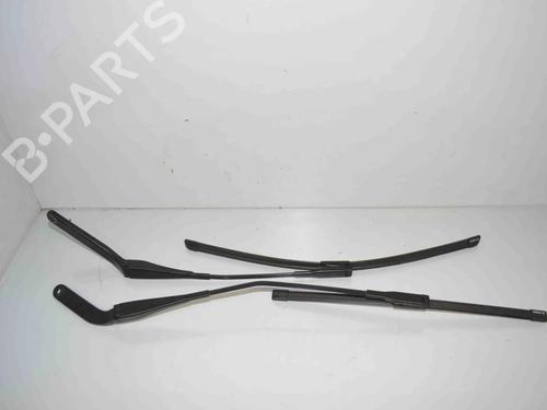 front-windshield-wiper-arm-bmw-x1-e84-2009-2010-2011-2012-2013-2014-2015-34086109 main image