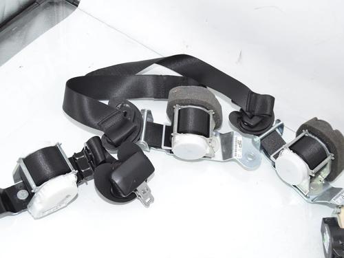 Front right seatbelt BMW 2 Gran Tourer (F46) 216 i | BP38071930I25 - Image 4