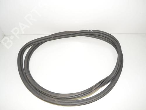 Used Rubber door seal Rubber door seal BMW X5 (G05, F95) xDrive M 50 d (400 hp) 34083215 34083215