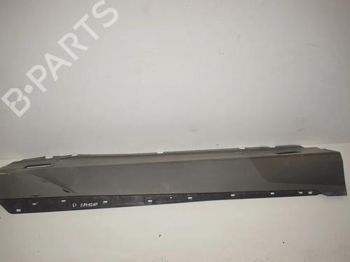 Højre sidekjole Højre sidekjole BMW i3 (I01) s Electric (102 hp) 34087301 34087301