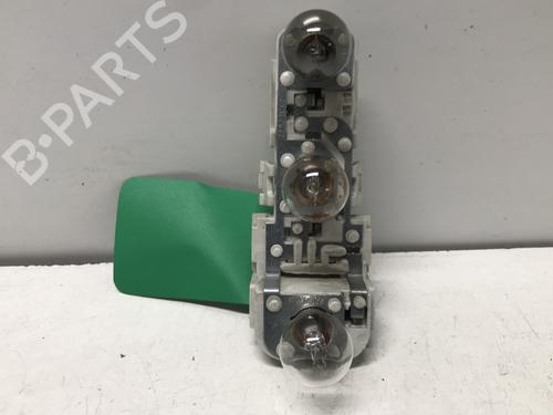 Lampeholder Lampeholder MERCEDES-BENZ B-CLASS Sports Tourer (W245) B 200 CDI (245.208) (140 hp) 33603990 33603990